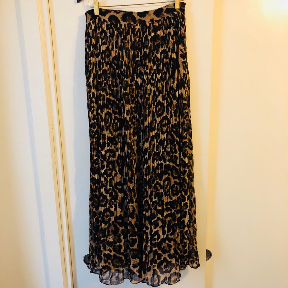 Leopard + Pleated Maxi Skirt L